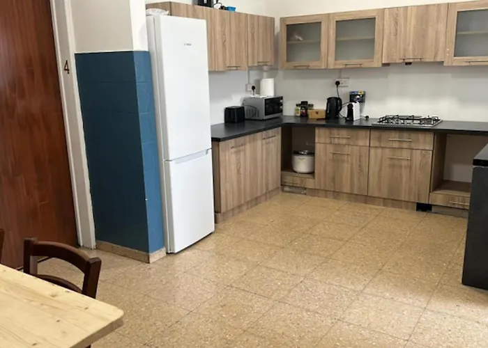 Unique City Hostel 100 Meters From Beach